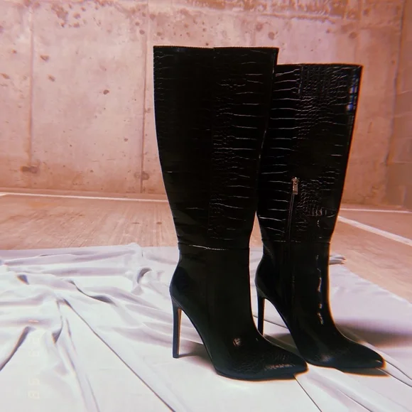 Black Knee Boots - Picture 6 of 6